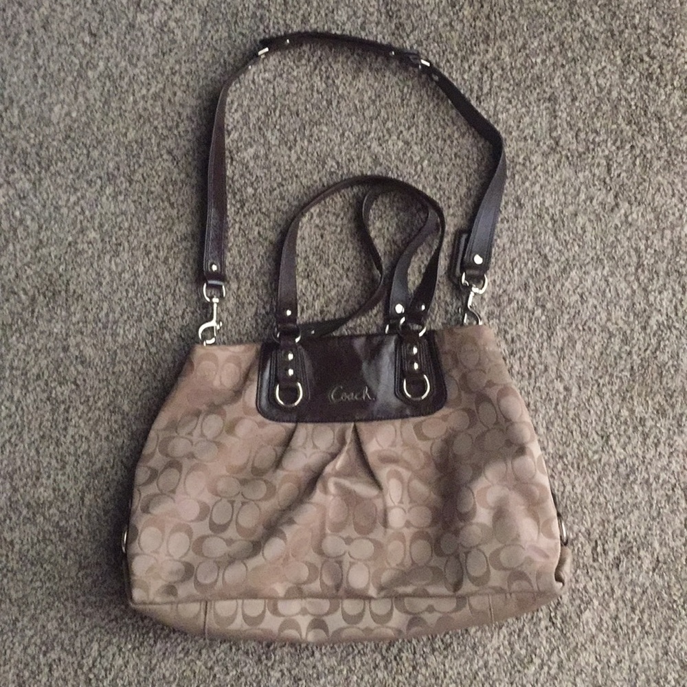Coach Hobo Crossbody